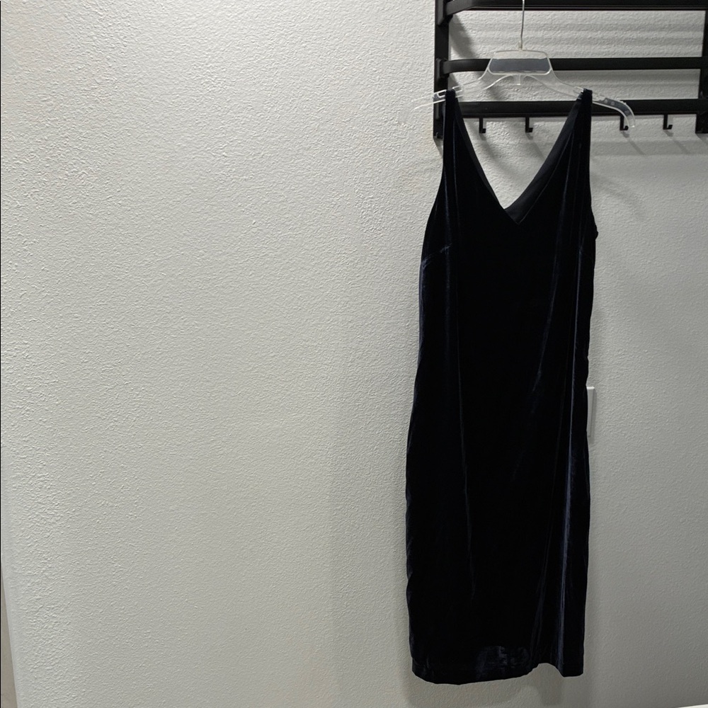 Banana Republic Black Velvet V-Neck Midi Slip Dress